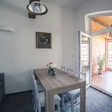 Apartmán U Papoušků Jindřichův Hradec